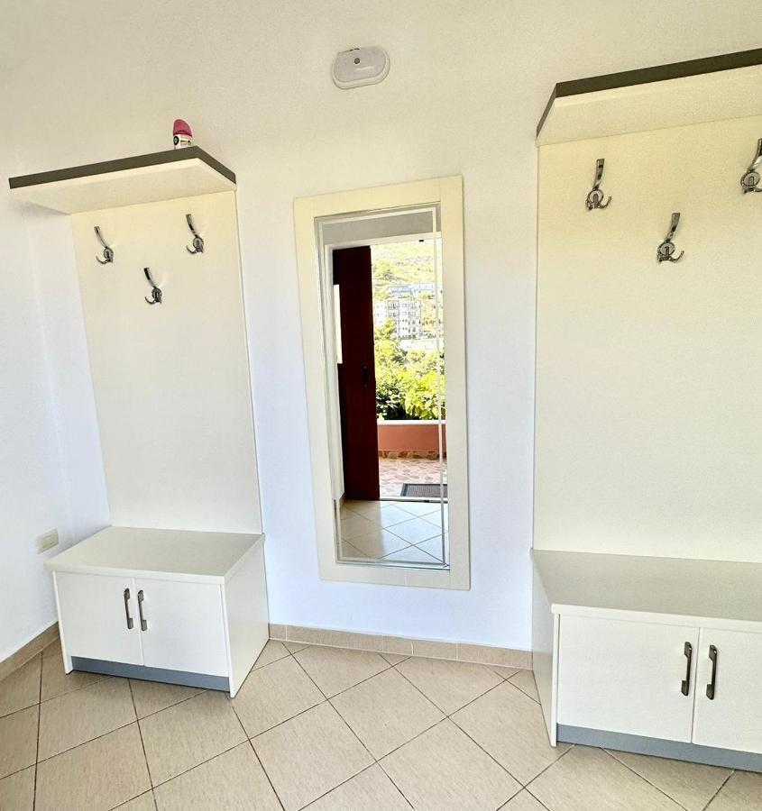 Amar Apartments Sarandë Buitenkant foto