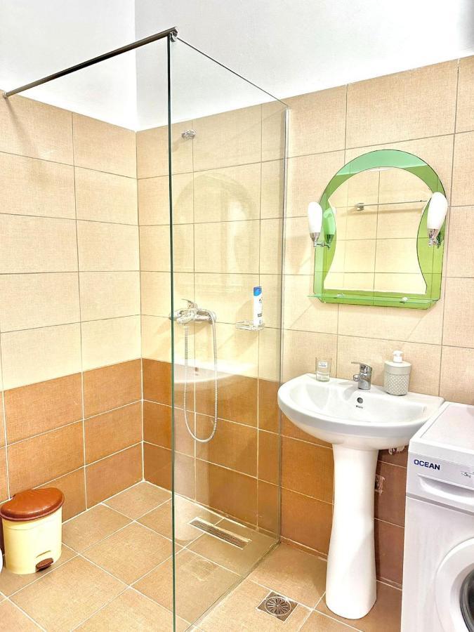 Amar Apartments Sarandë Buitenkant foto