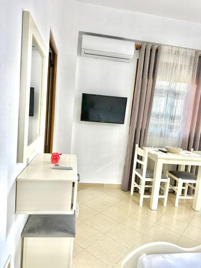 Amar Apartments Sarandë Buitenkant foto