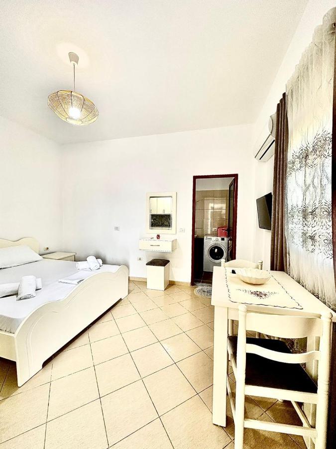 Amar Apartments Sarandë Buitenkant foto