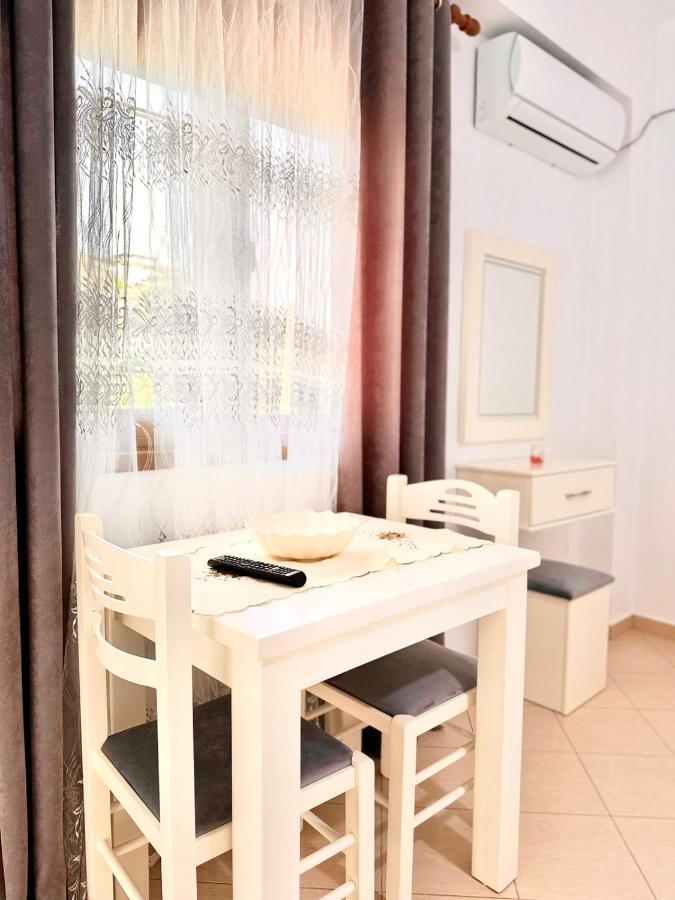 Amar Apartments Sarandë Buitenkant foto