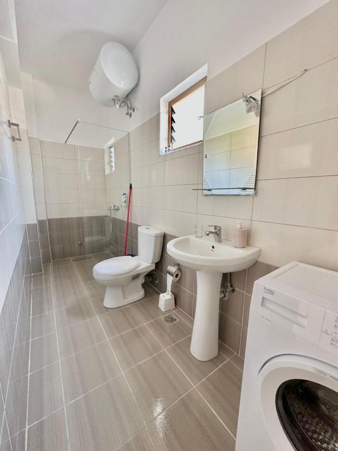Amar Apartments Sarandë Buitenkant foto