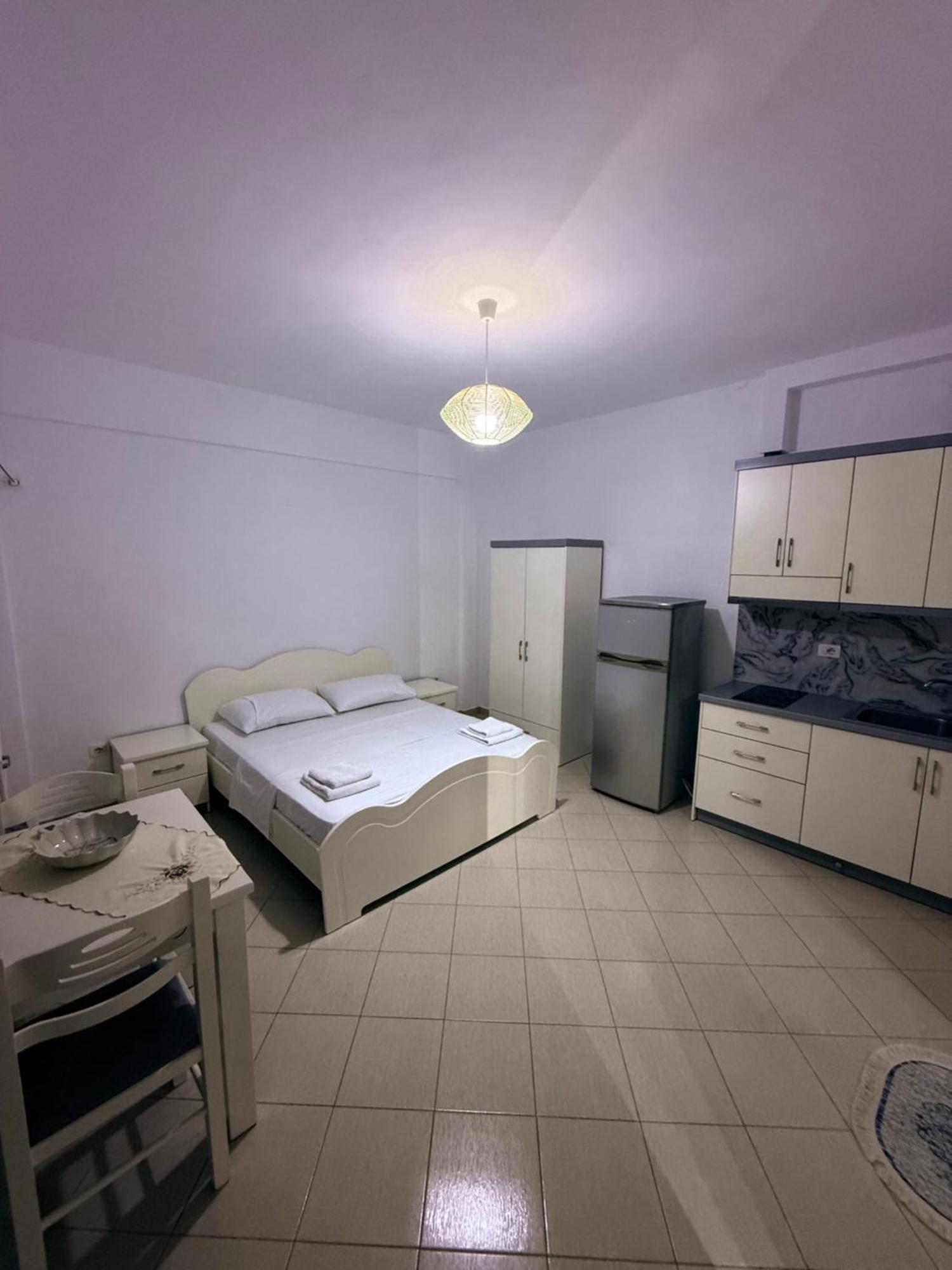 Amar Apartments Sarandë Buitenkant foto
