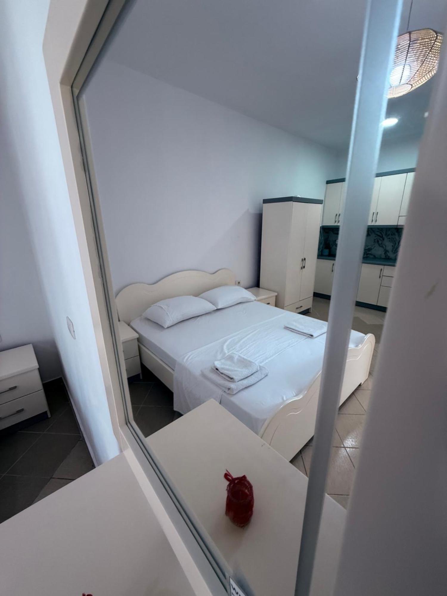 Amar Apartments Sarandë Buitenkant foto
