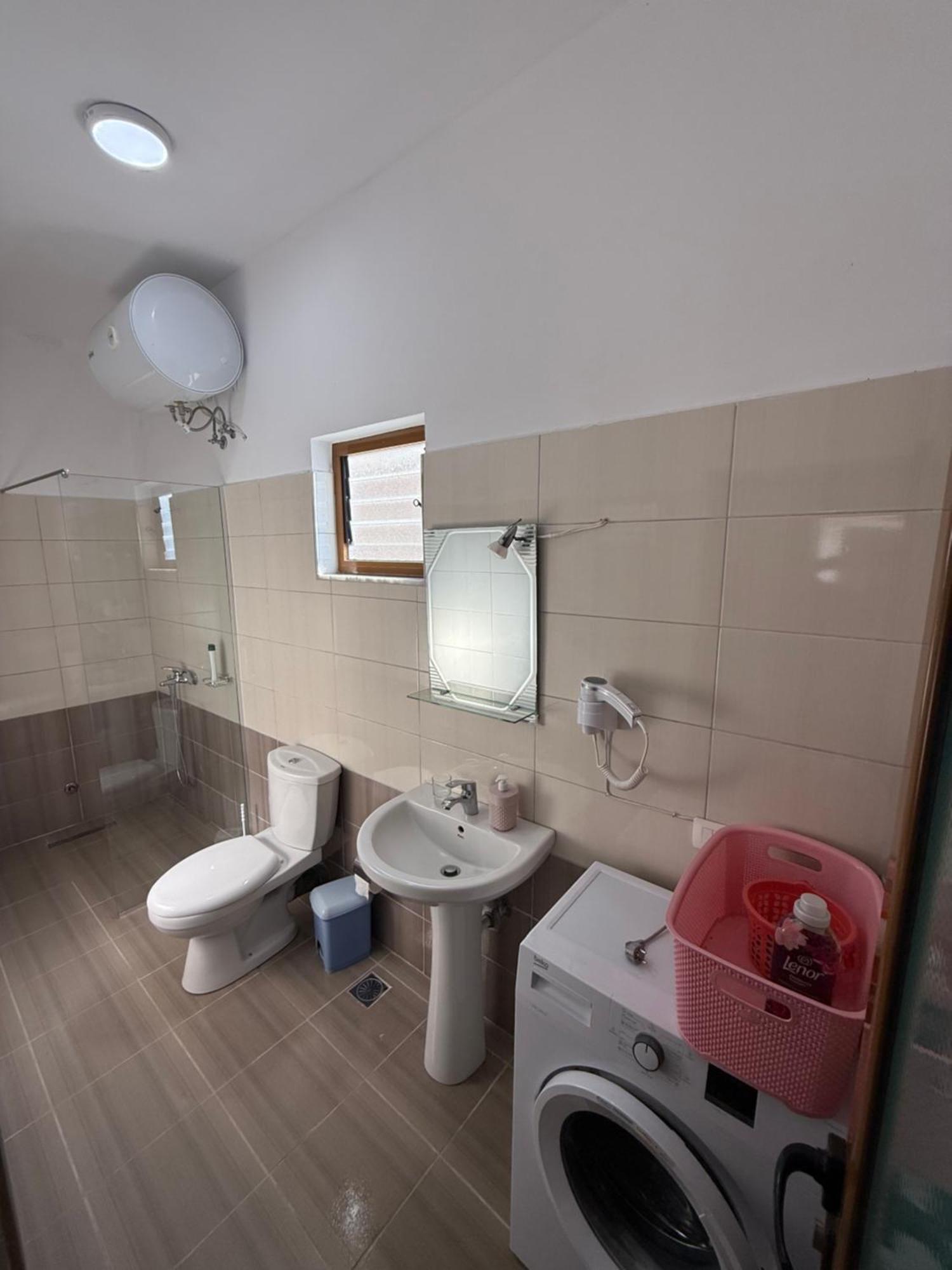 Amar Apartments Sarandë Buitenkant foto