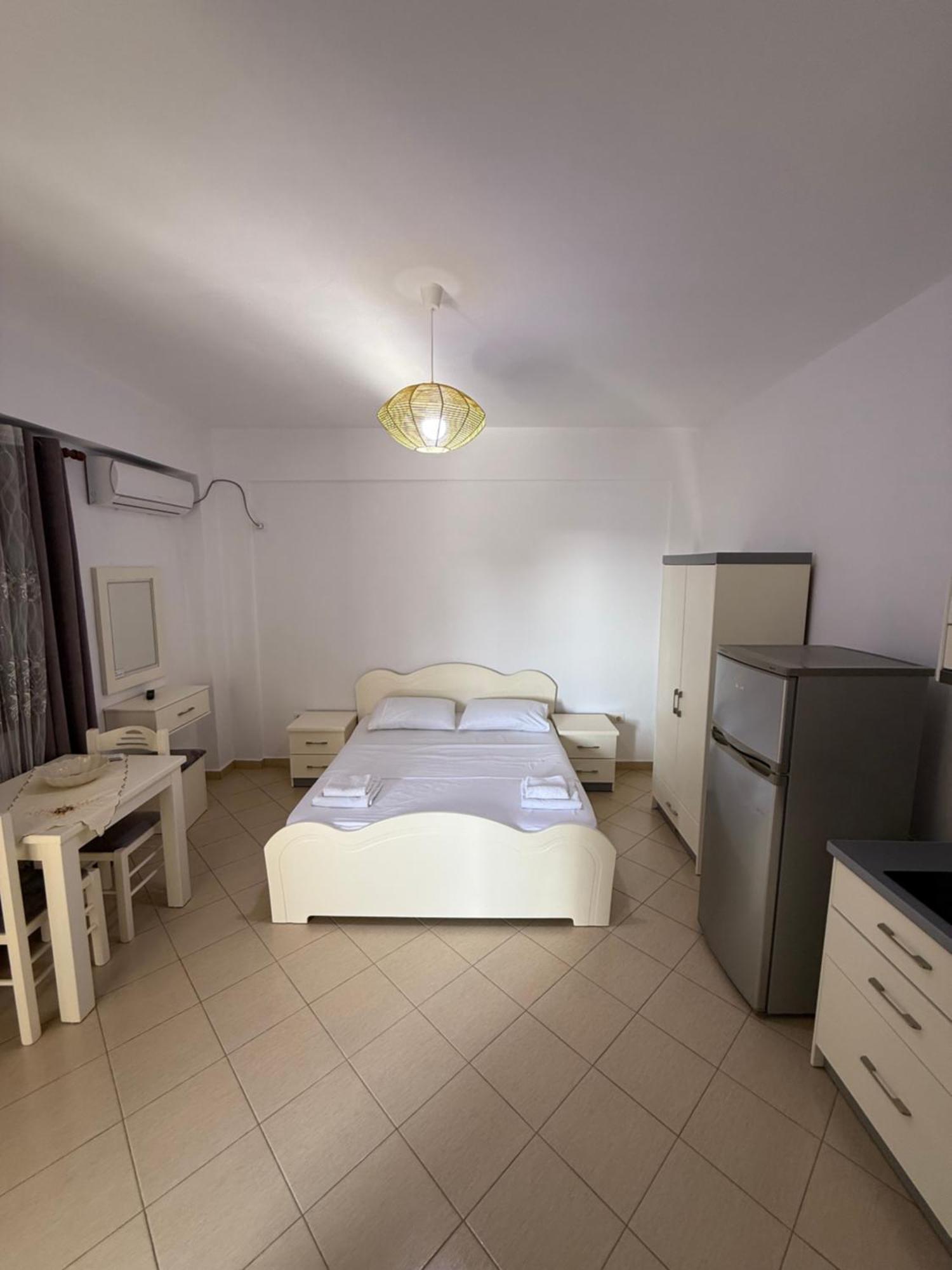 Amar Apartments Sarandë Buitenkant foto
