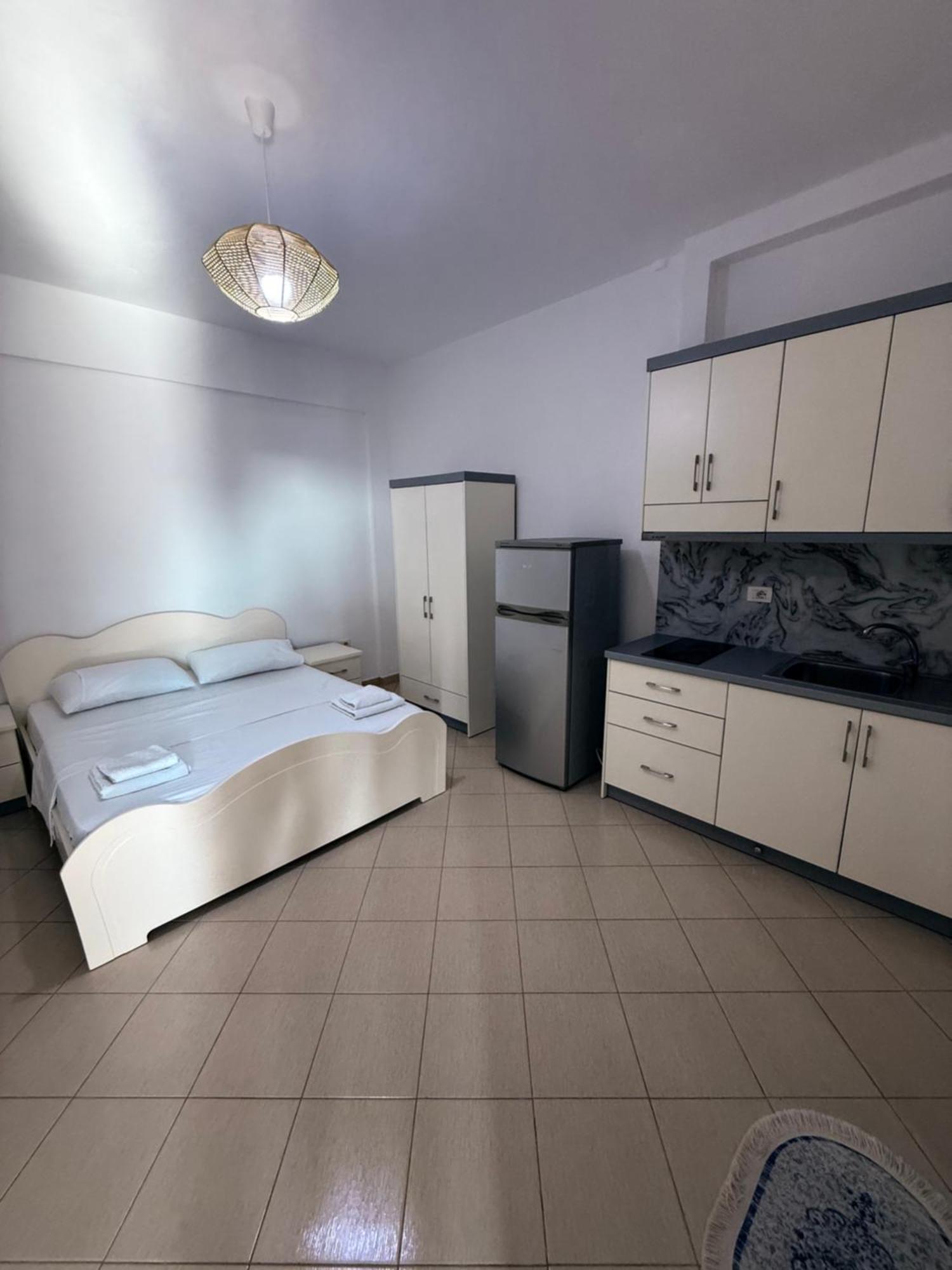 Amar Apartments Sarandë Buitenkant foto